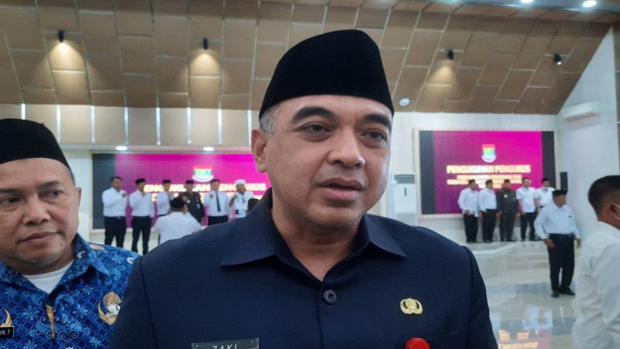 Bupati Tangerang Ahmed Zaki Iskandr. (ANTARA/Azmi Samsul Maarif)