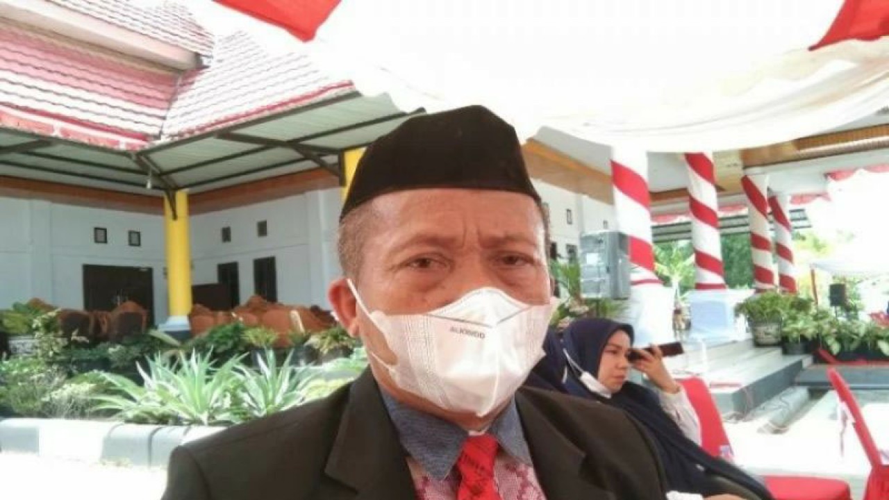 Kepala Dinas Sosial Kota Kendari Abdul Rauf (ANTARA/Harianto)