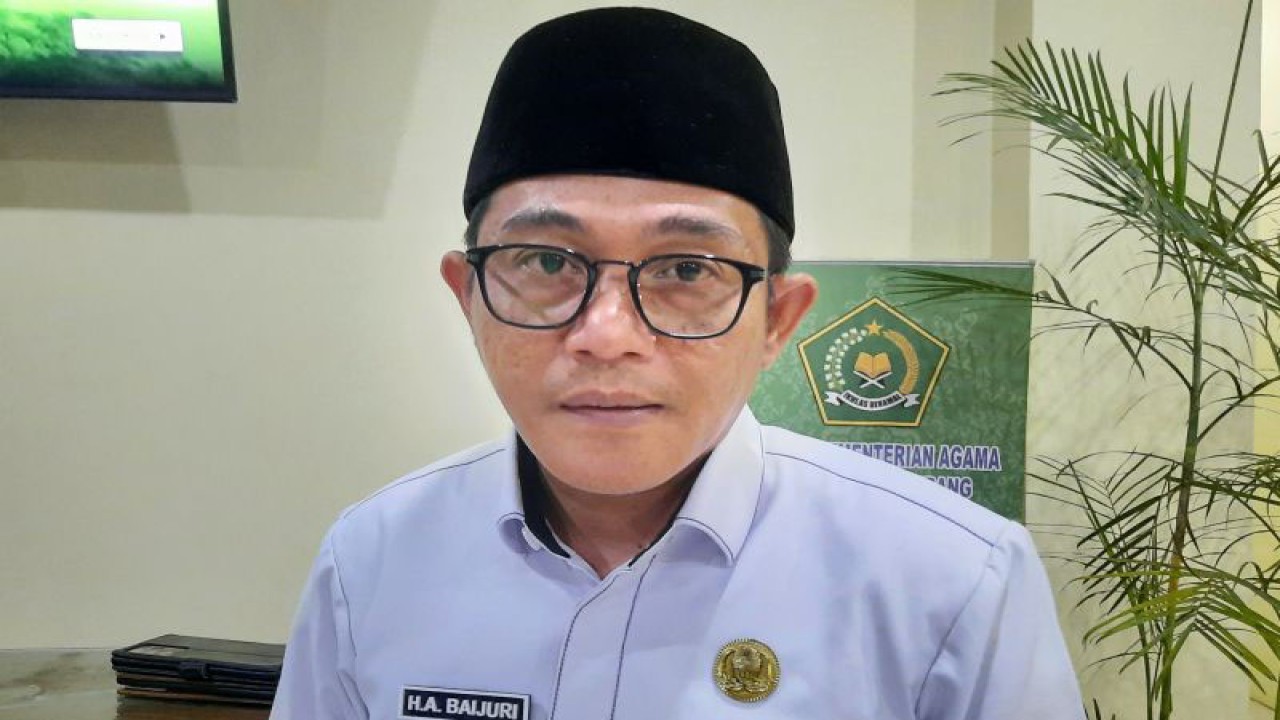 Kepala Kemenag Kabupaten Tangerang, Ade Baijuri (Azmi Samsul Maarif)
