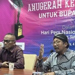 AK. PWI-1672727954