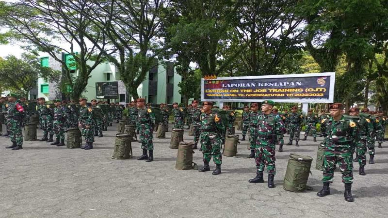 Sebanyak 360 taruna tingkat IV Alademi Militer (Akmil) siap mengikuti latihan praktik jabatan (OJT/on the job training) di sejumlah satuan. (ANTARA/HO - Akmil Magelang)