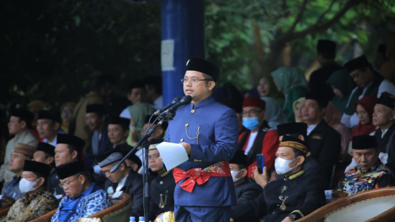 Wali Kota Tangerang Arief R Wismansyah pada kegiatan upacara peringatan hari amal bhakti Kemenag Republik Indonesia (RI) ke-77 Tahun 2023 di Alun-Alun Ahmad Yani, Selasa.