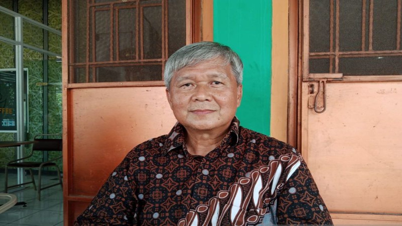 Tokoh masyarakat Tionghoa Kabupaten Belitung, Provinsi Kepulauan Bangka Belitung, Ayie Gardiansyah (ANTARA/Kasmono)