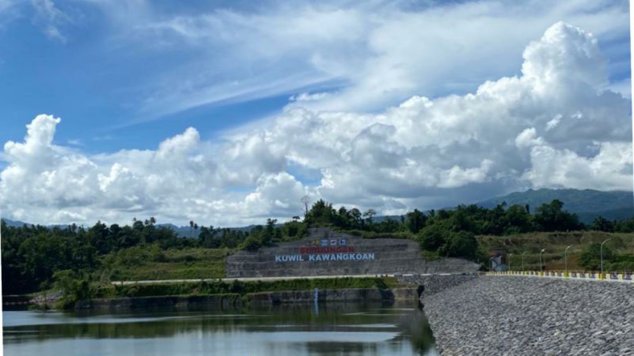 Bendungan Kuwil Kawangkoan di Kabupaten Minahasa yang baru diresmikan Presiden Jokowi pada Kamis (19/1/2023). ANTARA/Luthfia Miranda Putri