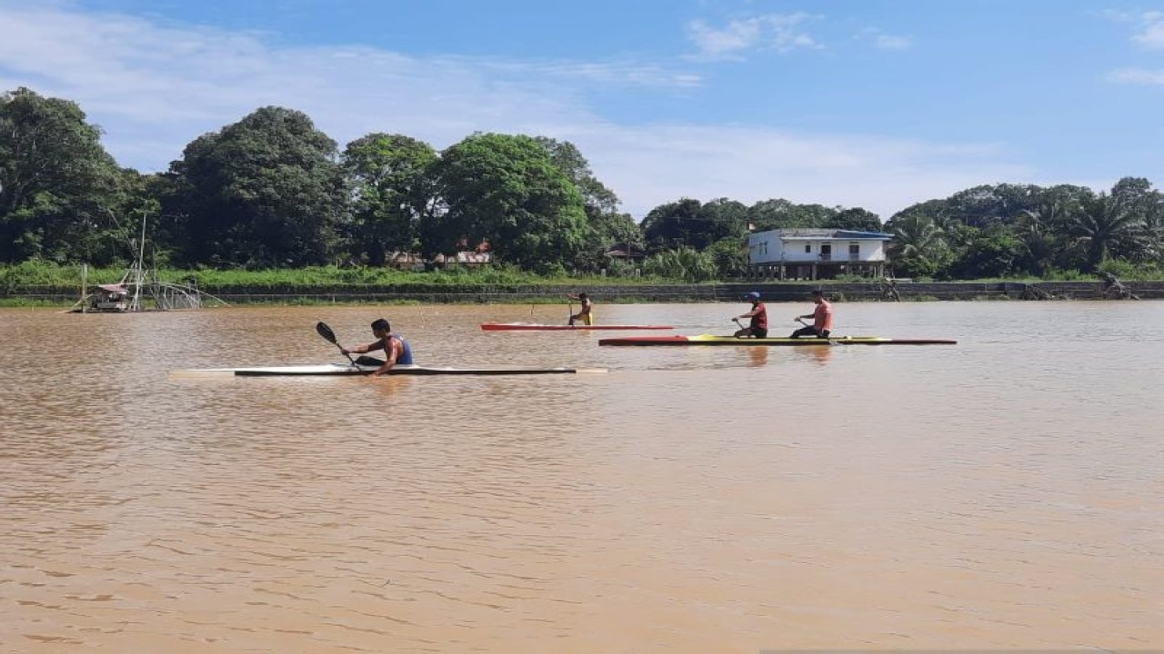 Cabang dayung yang akan dipertandingkan di Kota Jambi pada Porprov 2023.(ANTARA/Nanang Mairiadi)