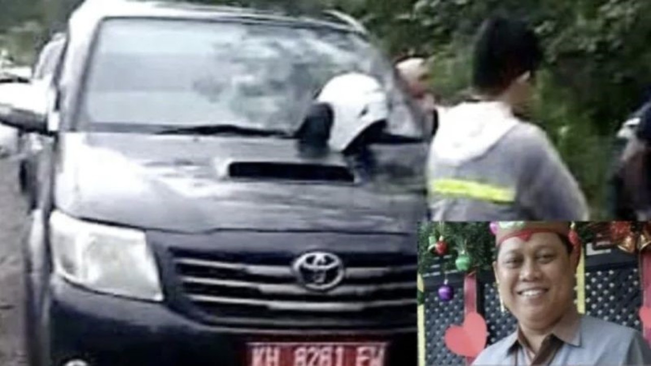 Tangkapan layar situasi saat ditemukan jenazah Camat Telawang Siagano tidak jauh dari mobil dinasnya, Minggu (29/1/2023) sore. Foto Siagano semasa hidup. (ANTARA/Dokumentasi)