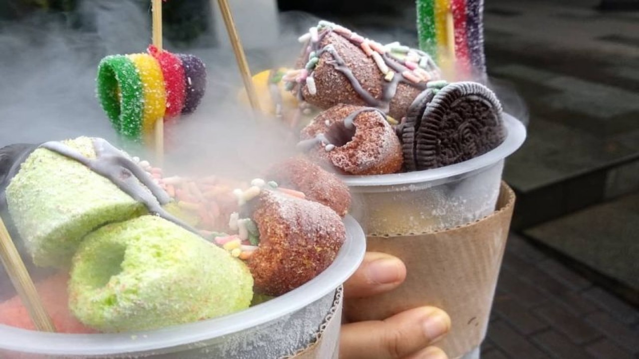 Ilustrasi. Makanan ringan bernama Chiki Ngebul. (ANTARA/Instagram @arrylistyorini)