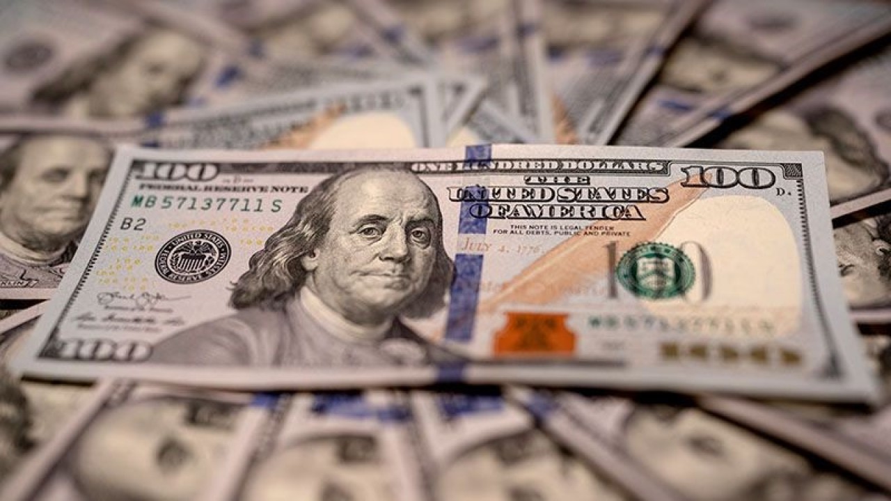 Arsip foto - Dolar AS di Istanbul, Turki. ANTARA/Demirtas via Reuters Conne/pri. (Erhan Demirtas via Reuters Conne/Erhan Demirtas)