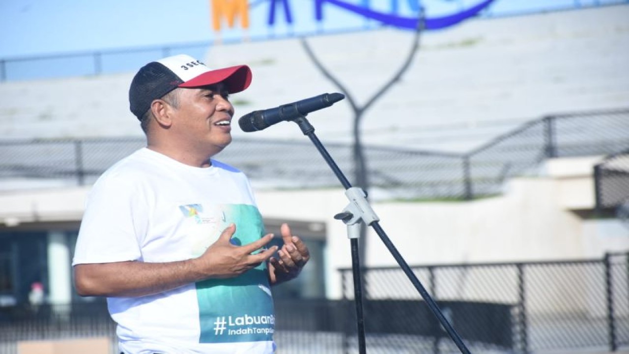 Bupati Manggarai Barat Edistasius Endi (ANTARA/HO-Dinas Kominfo Manggarai Barat)