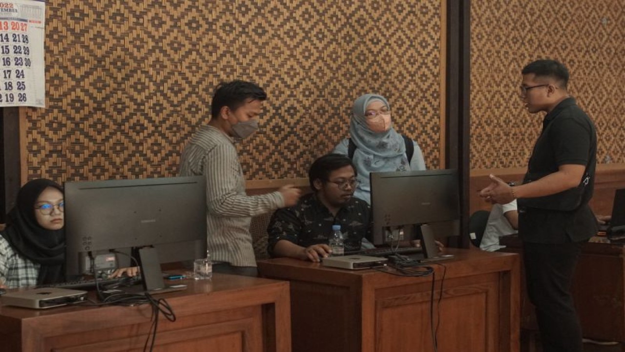 PT Lini Imaji Kreasi Ekosistem (FUTR) menargetkan mendapatkan dana segar sebesar Rp153 miliar melalui Penawaran Umum Perdana atau IPO. (FUTR)