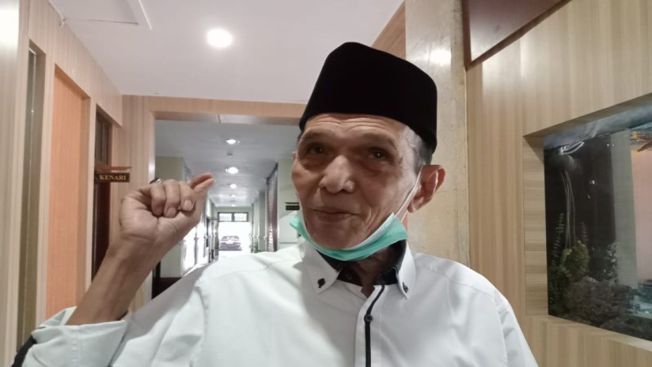 Ketua Badan Amil Zakat Nasional (Baznas) Kota Mataram H Djaswad. (Foto: ANTARA/Nirkomala)
