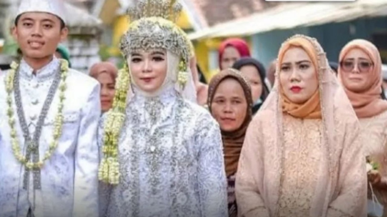 Norma Risma, Rozy dan Rihanah Ana/net