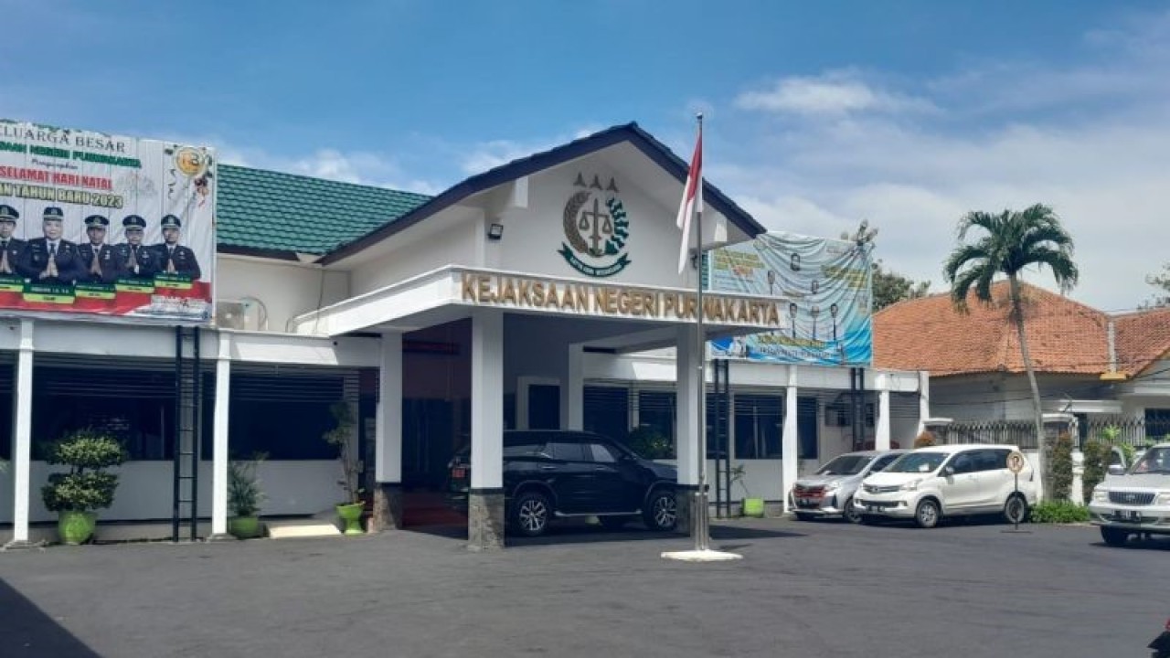 Ilustrasi - Kantor Kejari Purwakarta. (ANTARA/Ali Khumaini/dok)