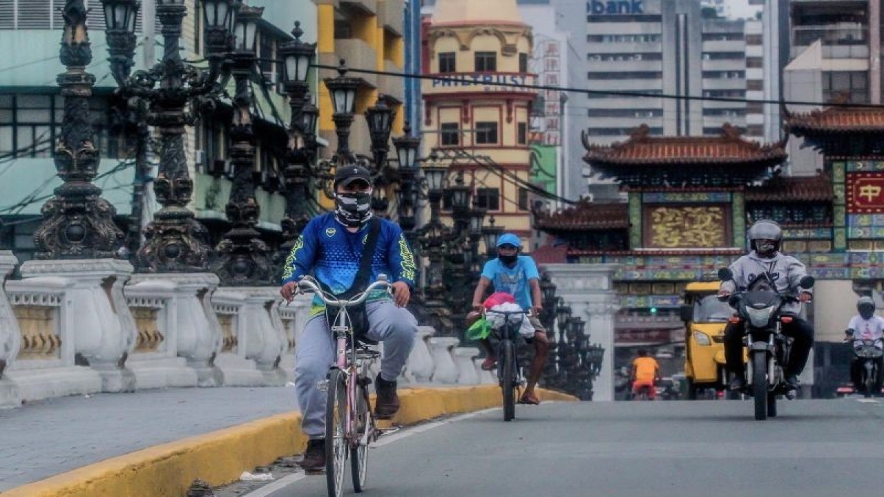 Ilustrasi - Suasana di ibu kota Filipina, Manila, pada Minggu (2/8/2020). ANTARA FOTO/Xinhua/Rouelle Umali/pras.