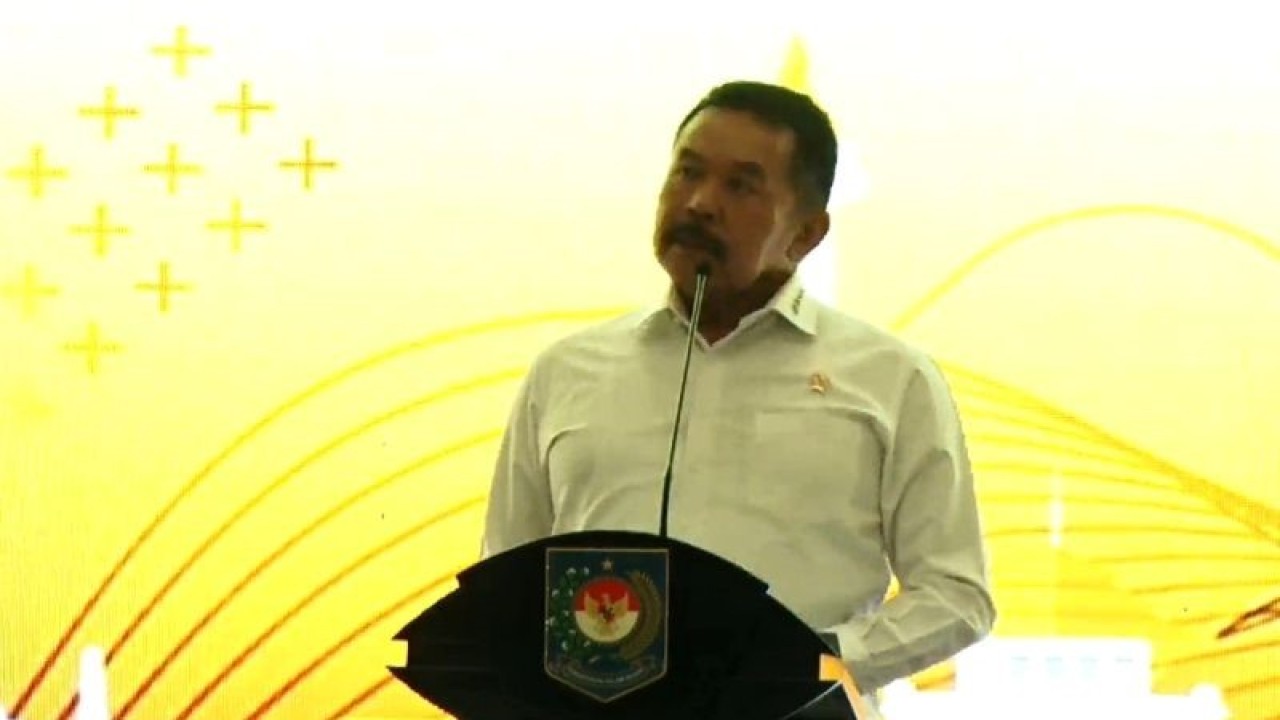 ​​​​​​Jaksa Agung Sanitiar Burhanuddin saat menghadiri Rapat Koordinasi Inspektorat Daerah Seluruh Indonesia Tahun 2023 di Hotel Borobudur, Jakarta, Rabu (25/1/2023). ANTARA/Tri Meilani Ameliya.