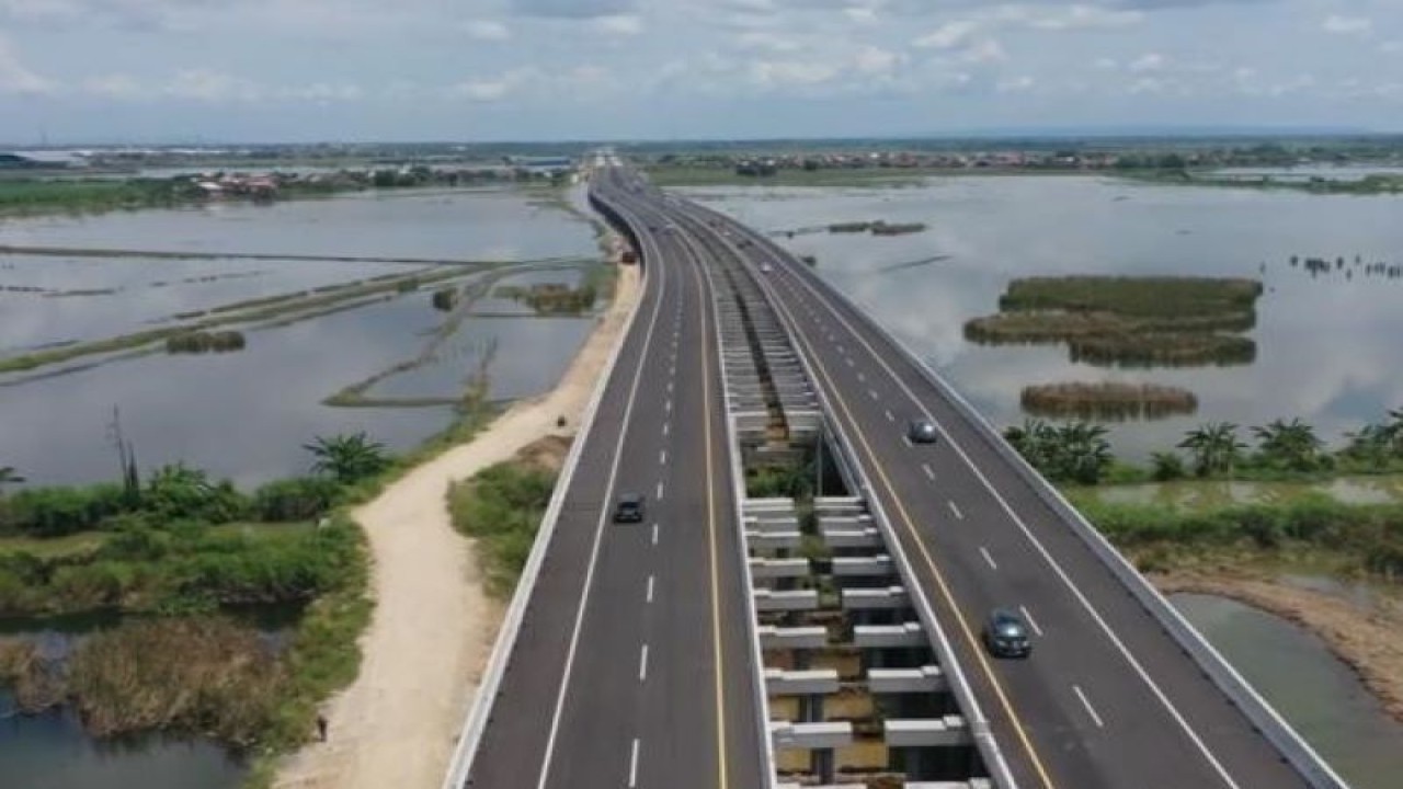 Jalan Tol Semarang-Demak Seksi 2 ruas Sayung-Demak. ANTARA/HO-Kementerian PUPR