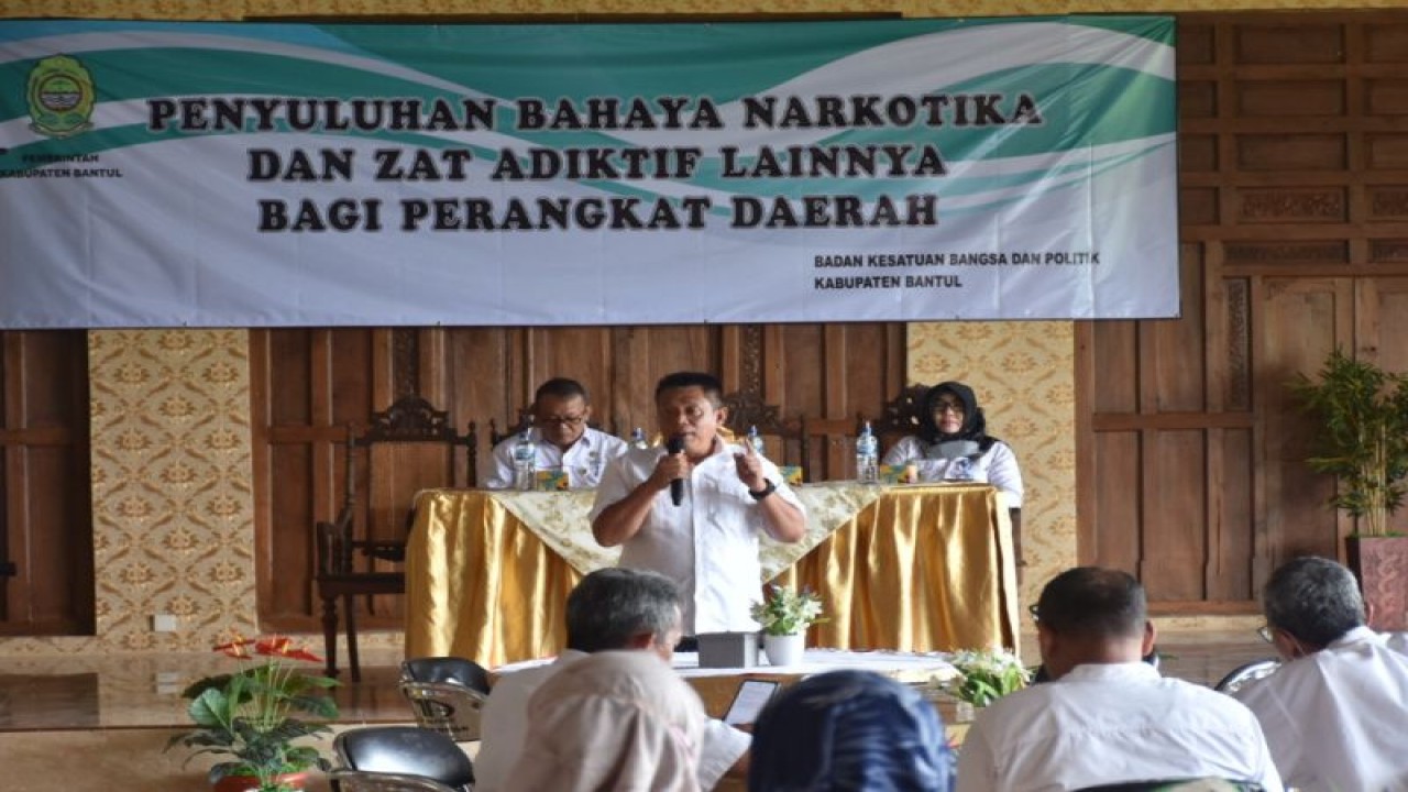 Wakil Bupati Bantul Joko Purnomo saat sosialisasi Pencegahan, Pemberantasan Penyalahgunaan dan Peredaran Gelap Narkoba (P4GN) bagi ASN di lingkungan Pemkab Bantul, DIY (ANTARA/HO-Humas Pemkab Bantul)