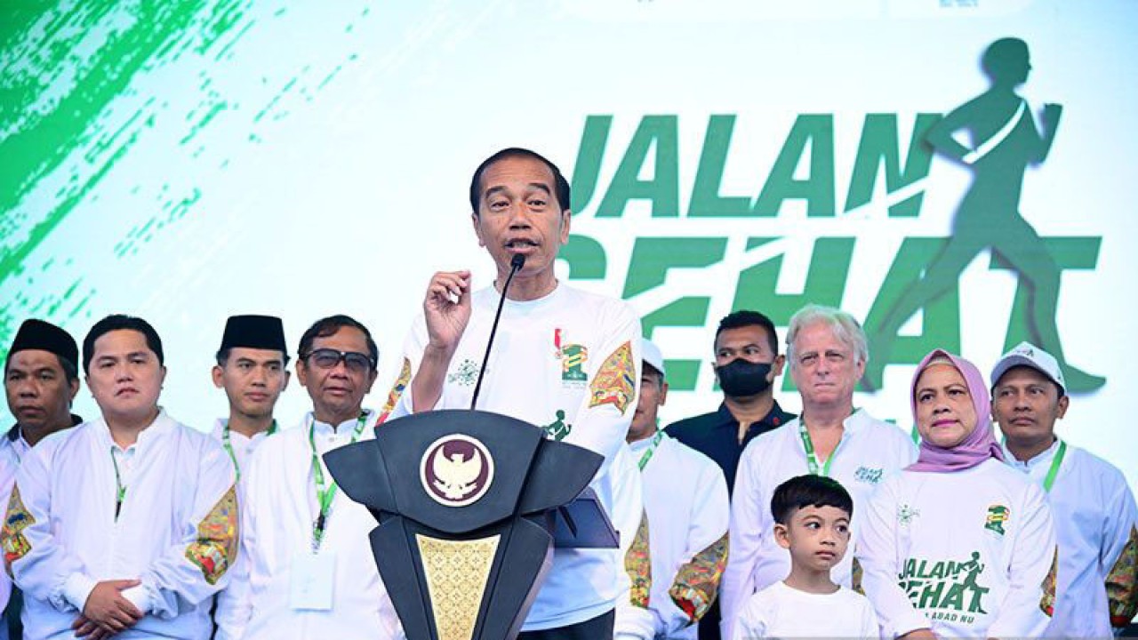 Presiden RI Joko Widodo (Jokowi) dalam sambutanya saat perhelatan Pekan Olahraga dan Seni Nahdlatul Ulama (Porseni NU) dan jalan sehat yang digelar di Surakarta, Jawa Tengah Minggu, (22/1/2023). ANTARA/HO-Sekretariat Presiden-Muchlis Jr/pri. (ANTARA/HO-Sekretariat Presiden-Muchlis Jr)
