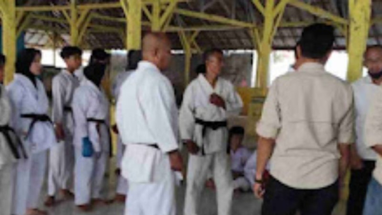 Pengurus KONI Kabupaten Bima melakukan monitoring atlet sebagai persiapan Pekan Olahraga Provinsi (Porprov) Nusa Tenggara Barat (NTB) pada 18-26 Februari 2023. (ANTARA/KONI Bima).