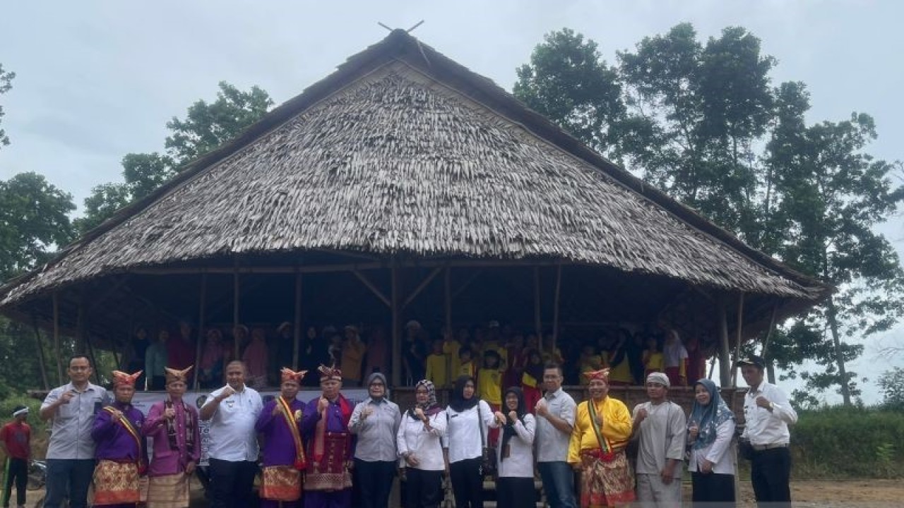 Kampung Adat Gebong Memarong. ANTARA/HO-Lembaga Adat Mapor
