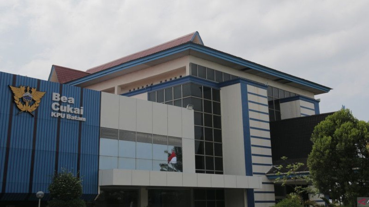 Kantor Bea Cukai Batam, Provinsi Kepri. (FOTO ANTARA/Yude)