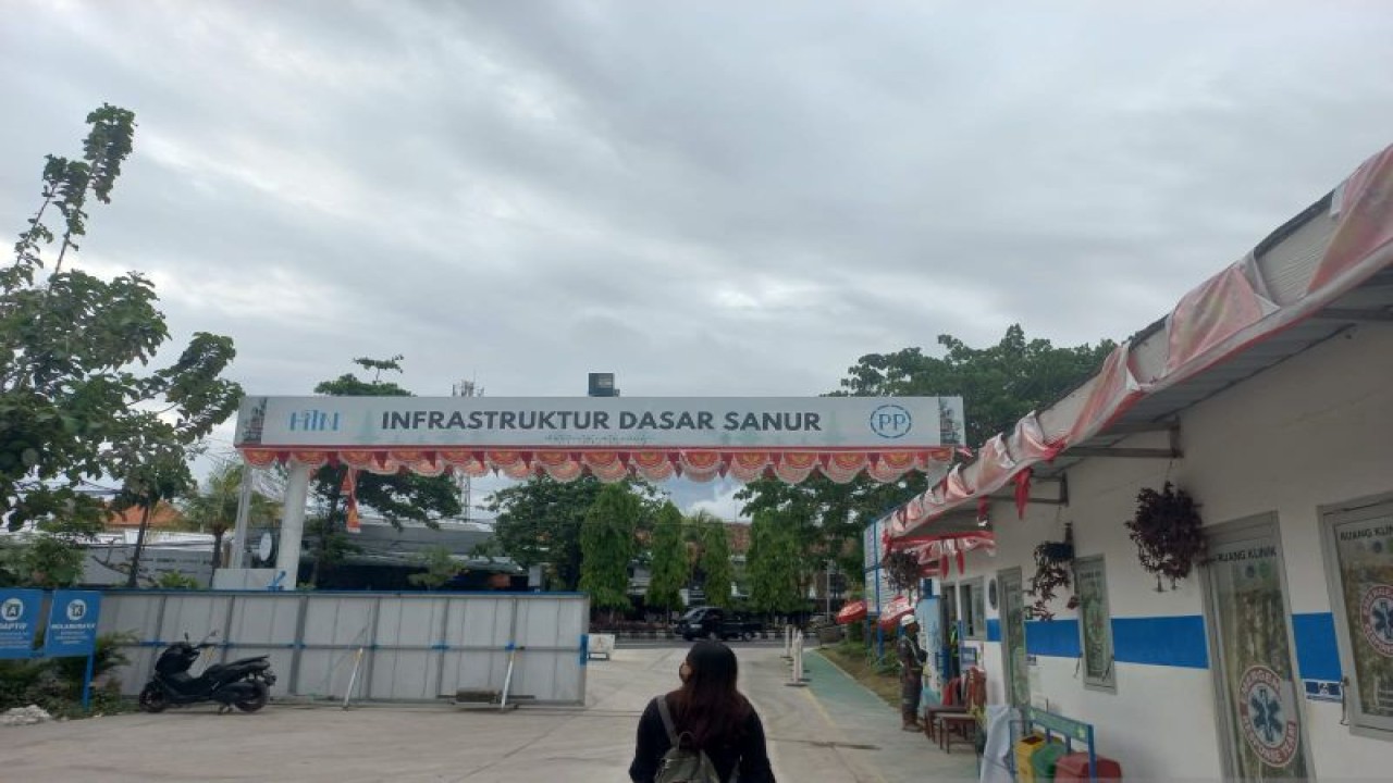 Kawasan pembangunan rumah sakit internasional di KEK Sanur, Denpasar, Rabu (11/1/2023). ANTARA/Ni Putu Putri Muliantari