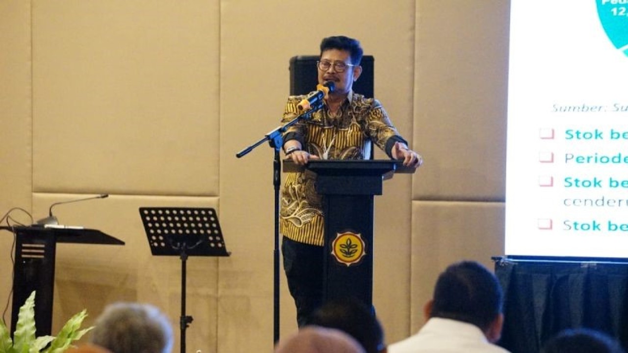 Menteri Pertanian Syahrul Yasin Limpo saat menghadiri Rapat Kerja (Raker) Teknis Direktorat Jenderal Prasarana dan Sarana Pertanian (Ditjen PSP) Kementerian Pertanian (Kementan) Tahun 2023 di Jakarta, Kamis (26/1/2023). ANTARA/HO-Kementerian Pertanian