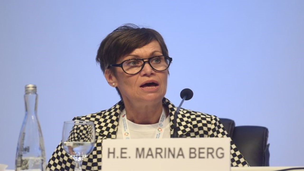 Arsip - Duta Besar Swedia untuk Indonesia Marina Berg memberikan paparan saat diskusi panel dalam rangkaian Global Platform for Disaster Risk Reduction (GPDRR) 2022 di Nusa Dua, Bali, Jumat (27/5/2022). ANTARA FOTO/Akbar Nugroho Gumay/nym