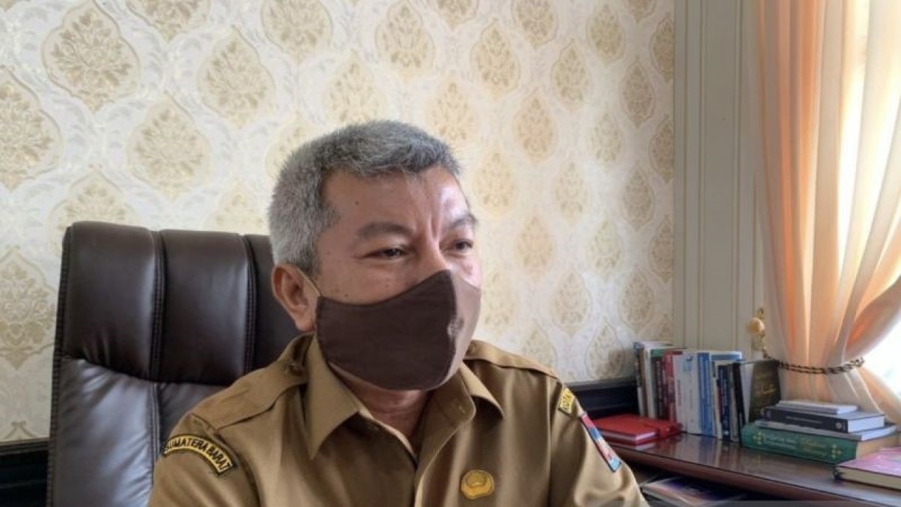 Kepala Dinas Pertanian Kota Padang, Syahrial Kamat (ANTARA/ Mario SN)
