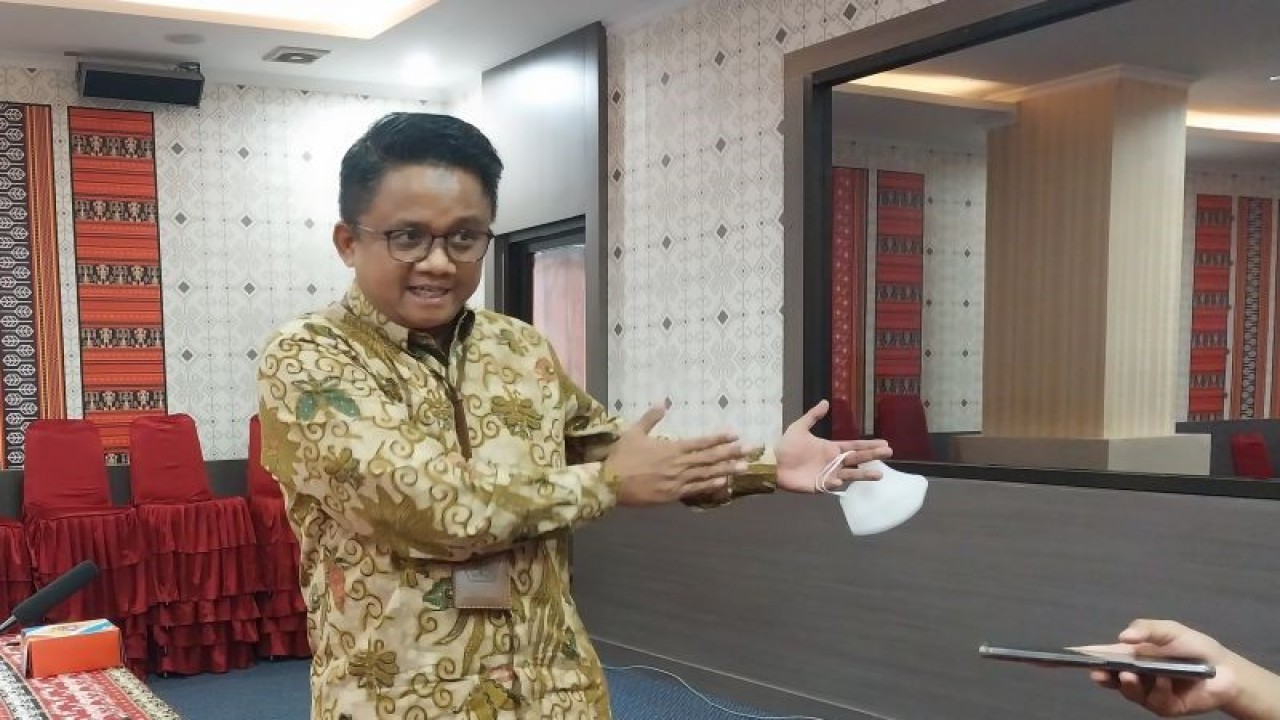 Kepala Kantor Wilayah Ditjen Perbendaharaan Provinsi NTT Kemenkeu Catur Ariyanto Widodo. (ANTARA/Aloysius Lewokeda)