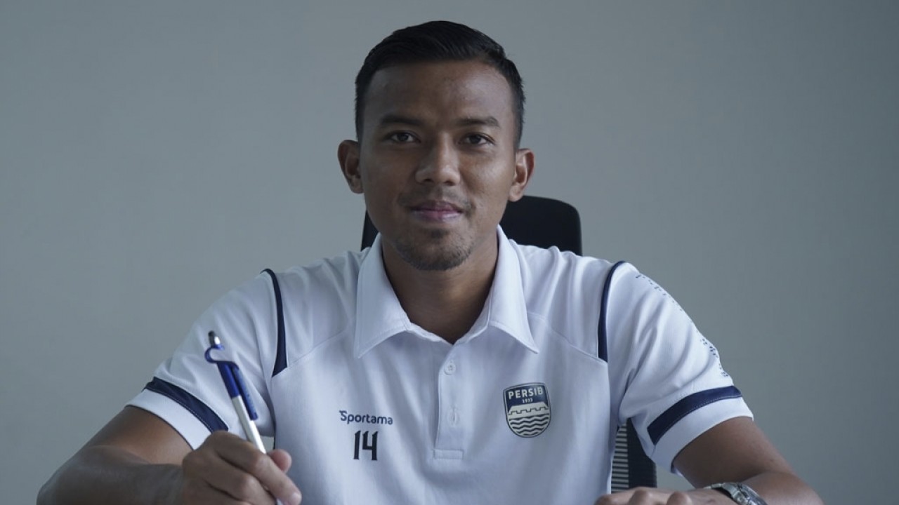 Kiper Persib, Teja Paku Alam