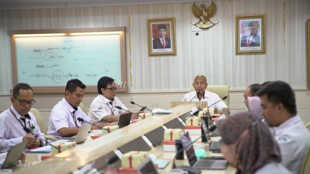 Direktorat Jenderal Perikanan Tangkap menggelar sosialisasi Peraturan Pemerintah Pengganti Undang-Undang Republik Indonesia Nomor 2 Tahun 2022 tentang Cipta Kerja (PERPU CK) di subsektor perikanan tangkap (30/1/2023). ANTARA/ (Humas Kementerian Kelautan dan Perikanan)