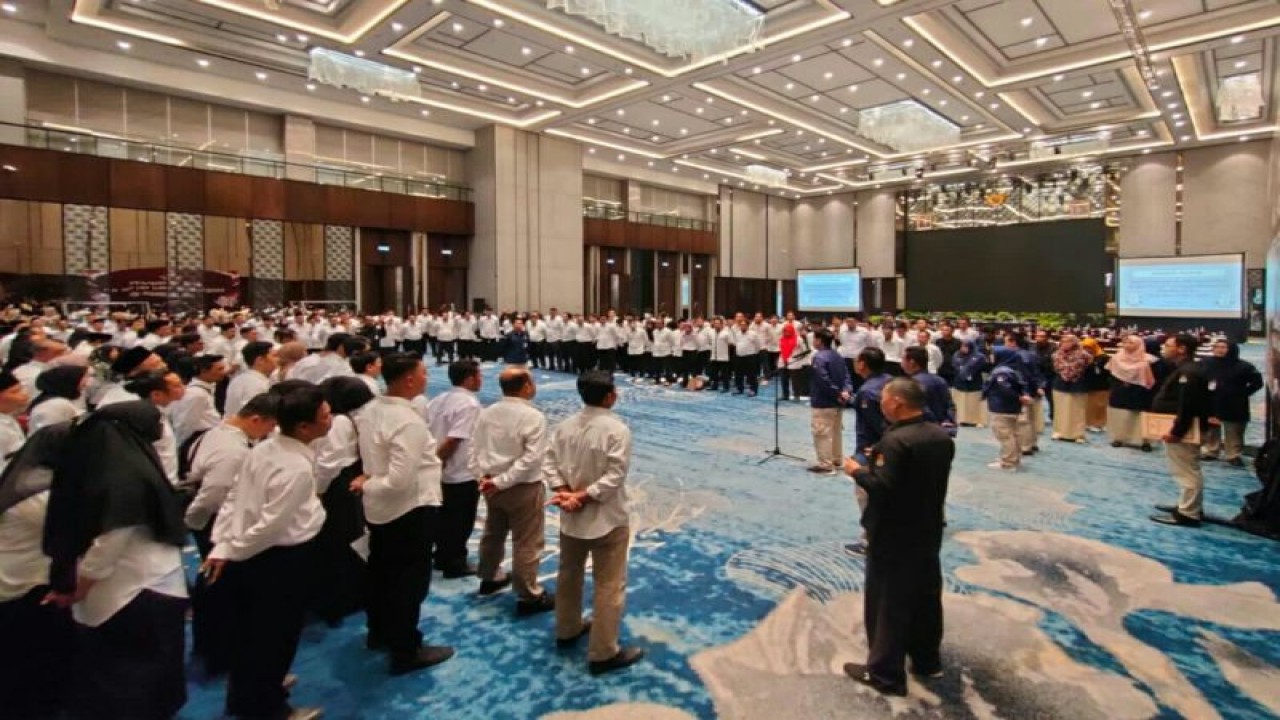 Suasana pelantikan anggota PPS Samarinda yang dirangkai dengan Apel Kesiapan Pemilu 2024 di Samarinda, Selasa (24/1/2023) ANTARA/HO-dokpri