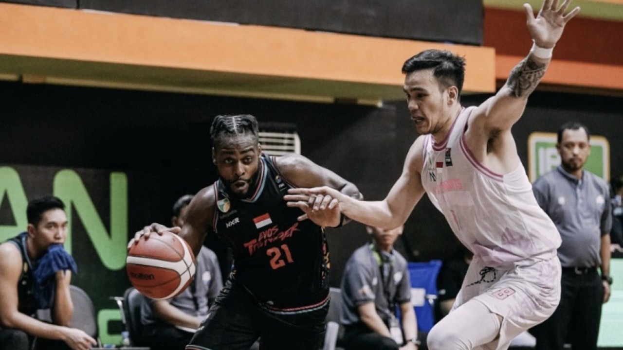 Laga West Bandits vs Evos Thunder