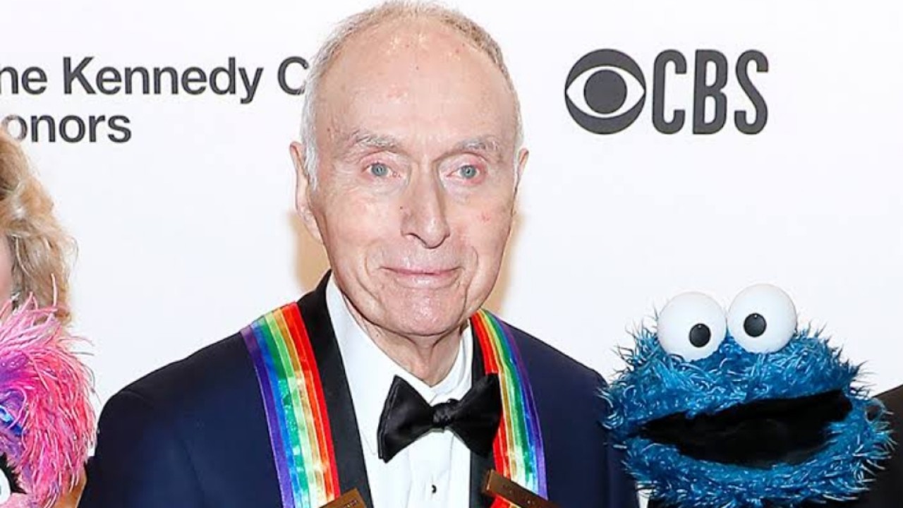 Lloyd N Morrisett/net