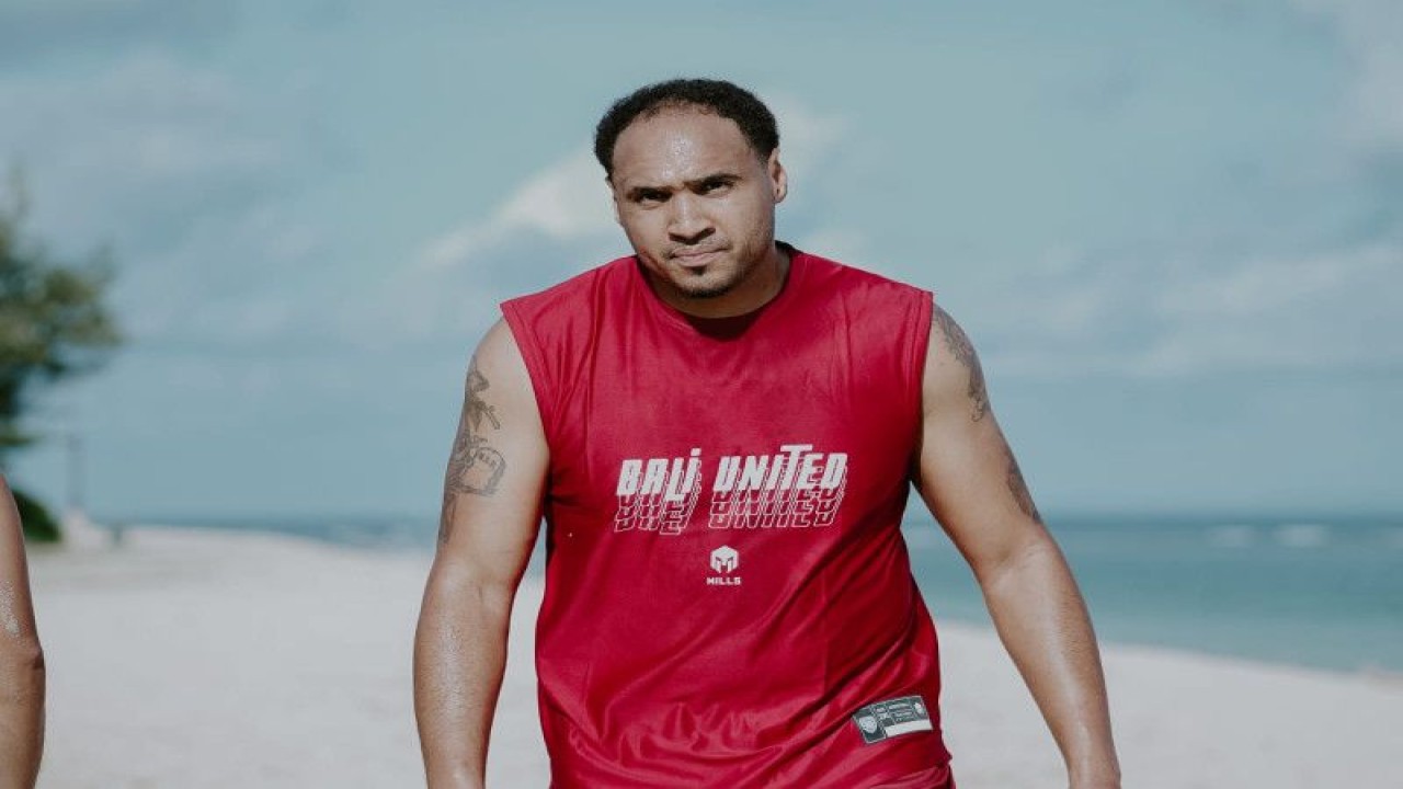 Foto dokumentasi - Pebasket asing Bali United Dior Lowhorn pada sesi latihan. (ANTARA/HO-Bali United Basketball)