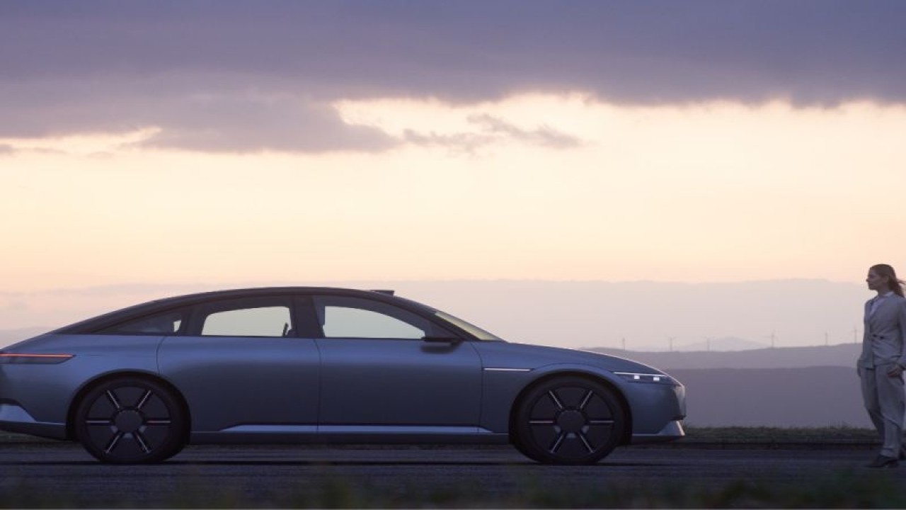 Mobil listrik cerdas hasil kerjasama dari Honda dan Sony, yaitu Ev Afeela (ANTARA/Ho/Honda)