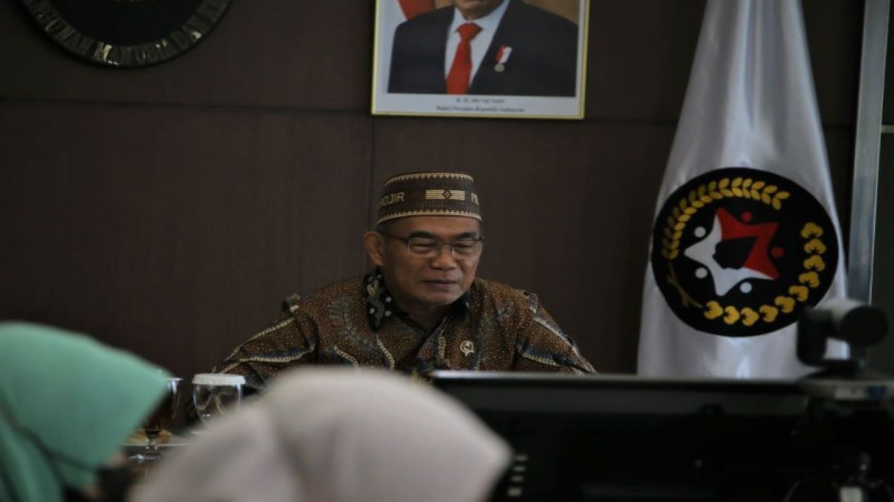 Menteri Koordinator Bidang Pembangunan Manusia dan Kebudayaan Muhadjir Effendy. ANTARA/HO-Humas Kemenko PMK.