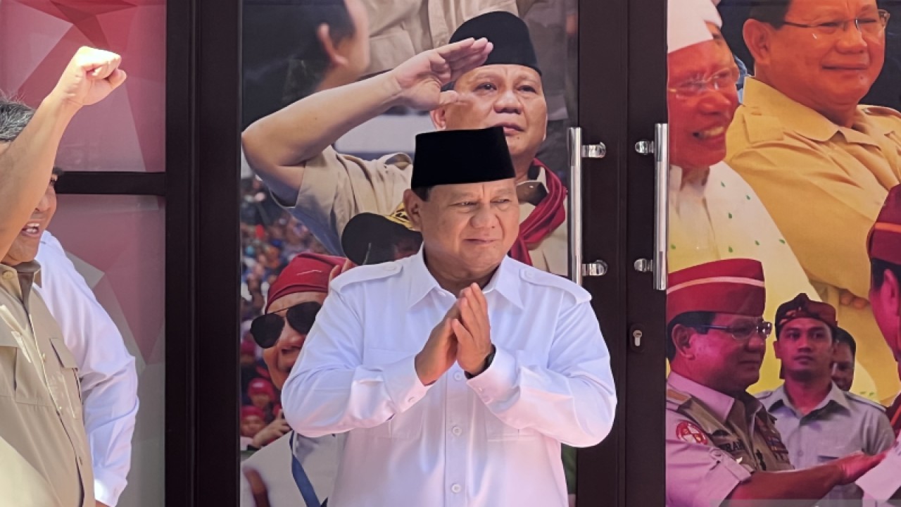Ketua Umum Partai Gerakan Indonesia Raya (Gerindra) Prabowo Subianto di Kantor Badan Pemenangan Presiden Partai Gerindra, Jakarta, Sabtu (7/1/2023). ANTARA/Putu Indah Savitri