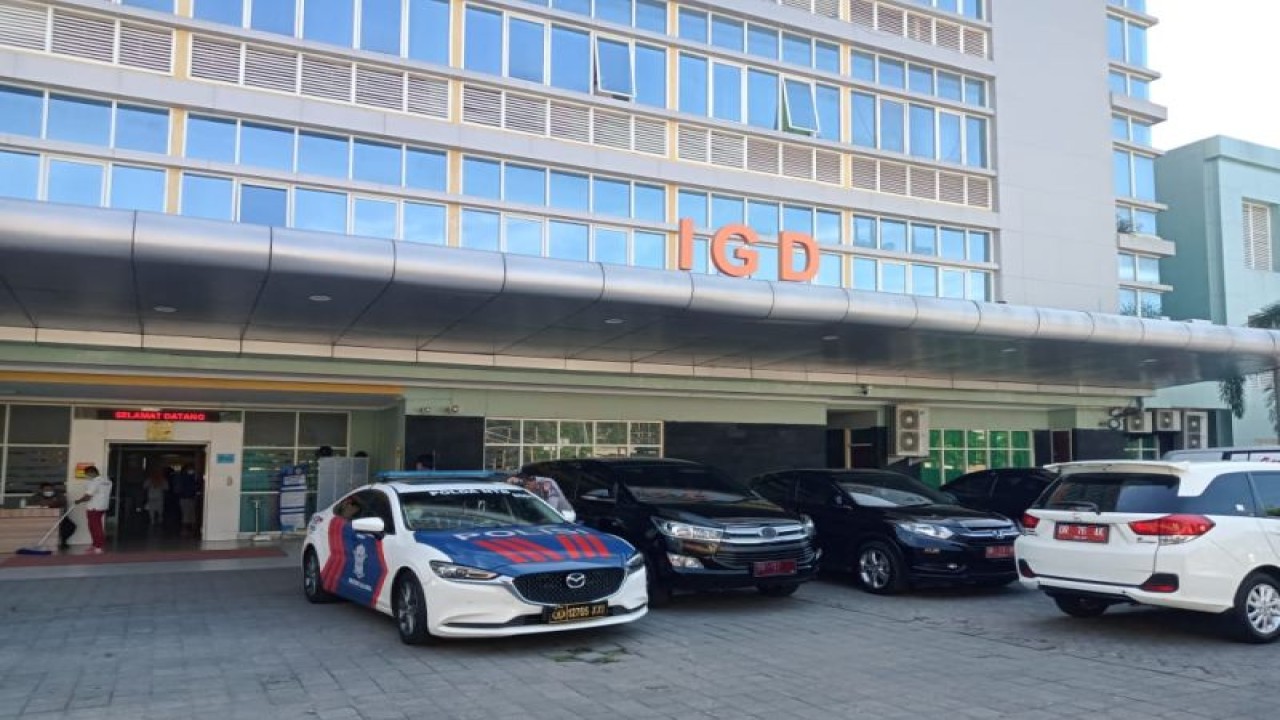 Gedung Rumah Sakit Umum Daerah (RSUD) Kota Mataram, Provinsi Nusa Tenggara Barat. (ANTARA/Nirkomala)