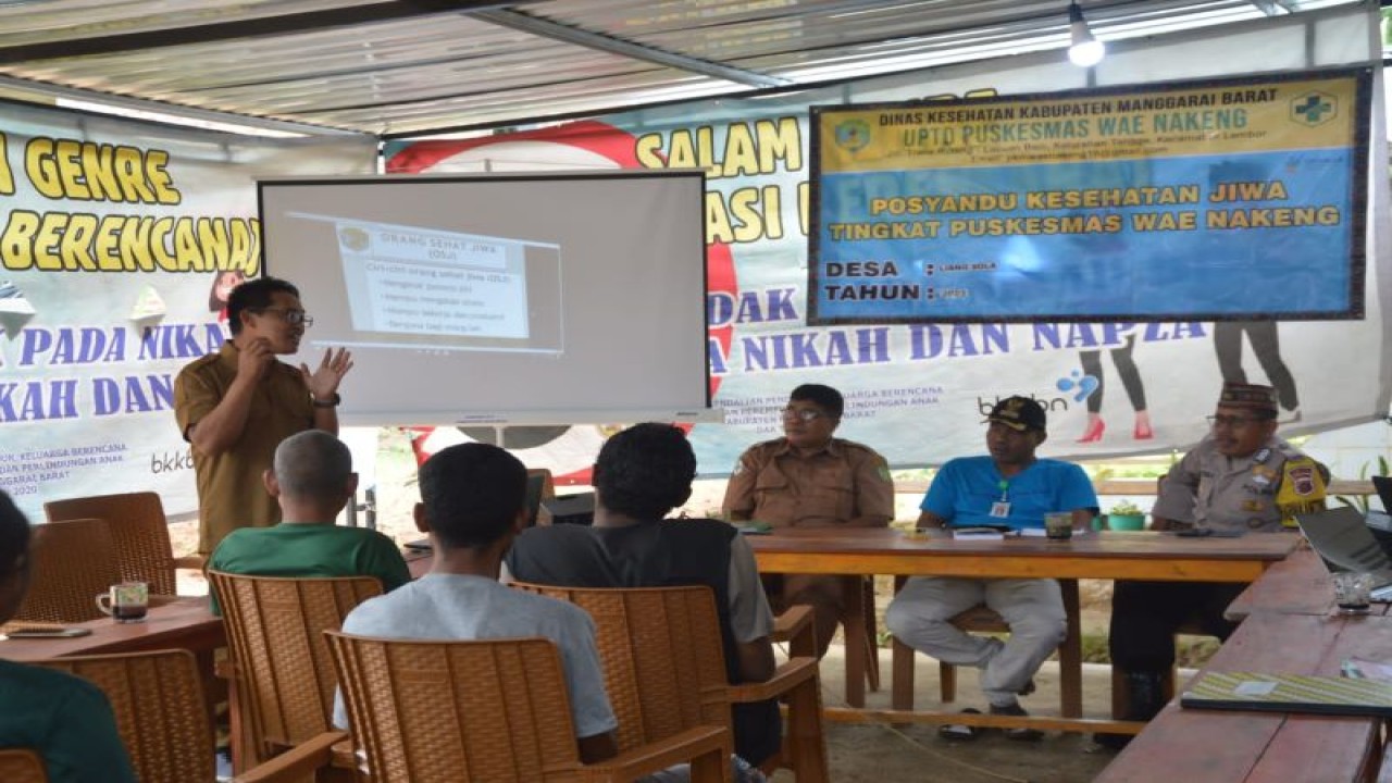 Peluncuran Posyandu Kesehatan Jiwa di Desa Liang Sola, Kecamatan Lembor, Kabupaten Manggarai Barat, NTT, Senin (30/1/2023). (ANTARA/Dokumentasi Pribadi)