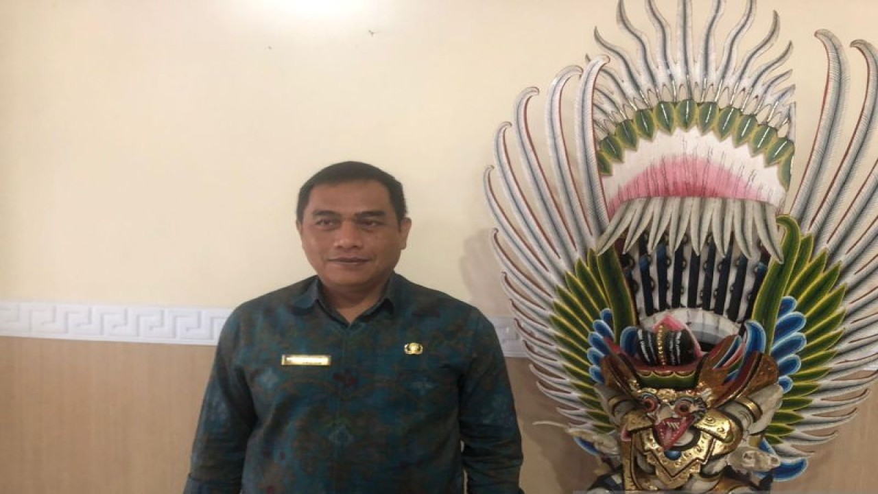 Kepala Dinas Kesehatan Provinsi Bali I Nyoman Gede Anom ketika diwawancara soal upaya tes HIV/AIDS di Denpasar, Selasa (10/1/2023). ANTARA/Ni Putu Putri Muliantari