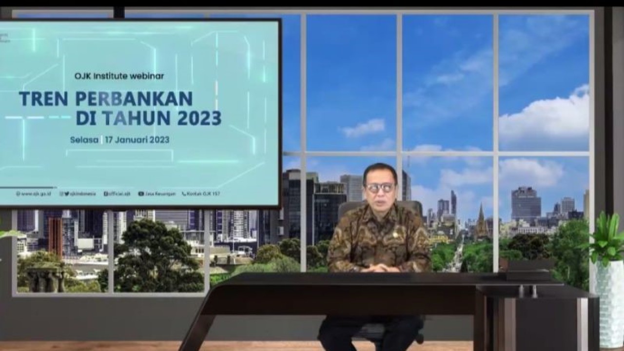 Tangkapan layar Kepala Eksekutif Pengawas Perbankan Otoritas Jasa Keuangan (OJK) Dian Ediana Rae dalam webinar “Tren Perbankan di 2023” yang dipantau di Jakarta, Selasa (17/1/2023). (ANTARA/Sanya Dinda)