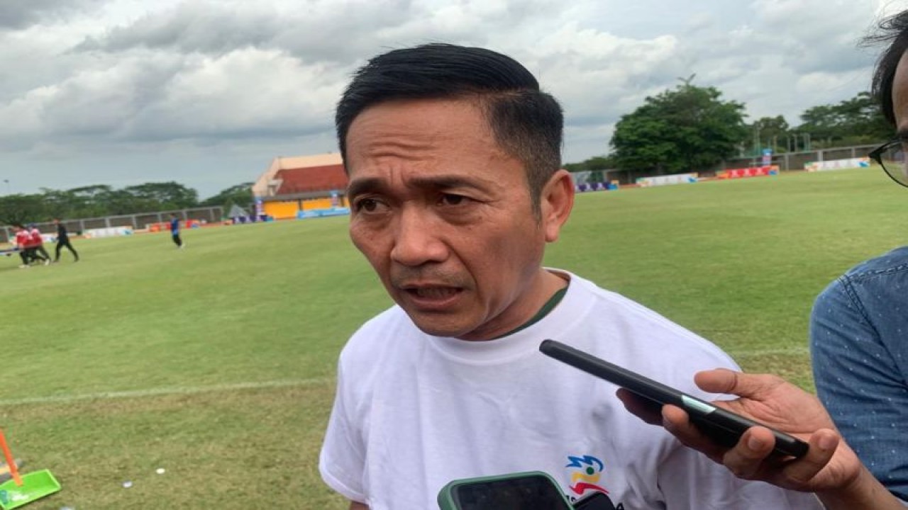 Presiden Klub PS Palembang Ratu Dewa, di Palembang, Rabu. (ANTARA/Ahmad Rafli Baiduri)