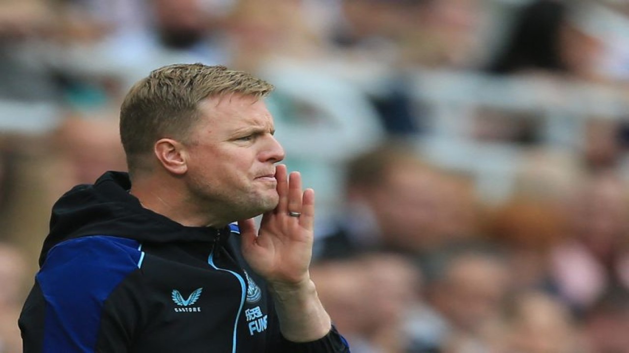 Pelatih Newcastle United Eddie Howe (ANTARA/AFP/LINDSEY PARNABY)