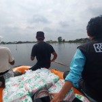 Pendistribusian bantuan dari BRI untuk korban bencana banjir. (ANTARA/HO-BRI.)-1673323378