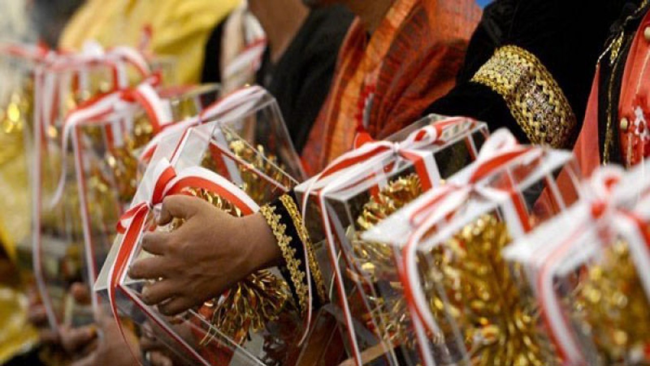 Arsip Foto - Para penerima penghargaan Kalpataru menghadiri peringatan Hari Lingkungan Hidup. (ANTARA FOTO/Prasetyo Utomo)