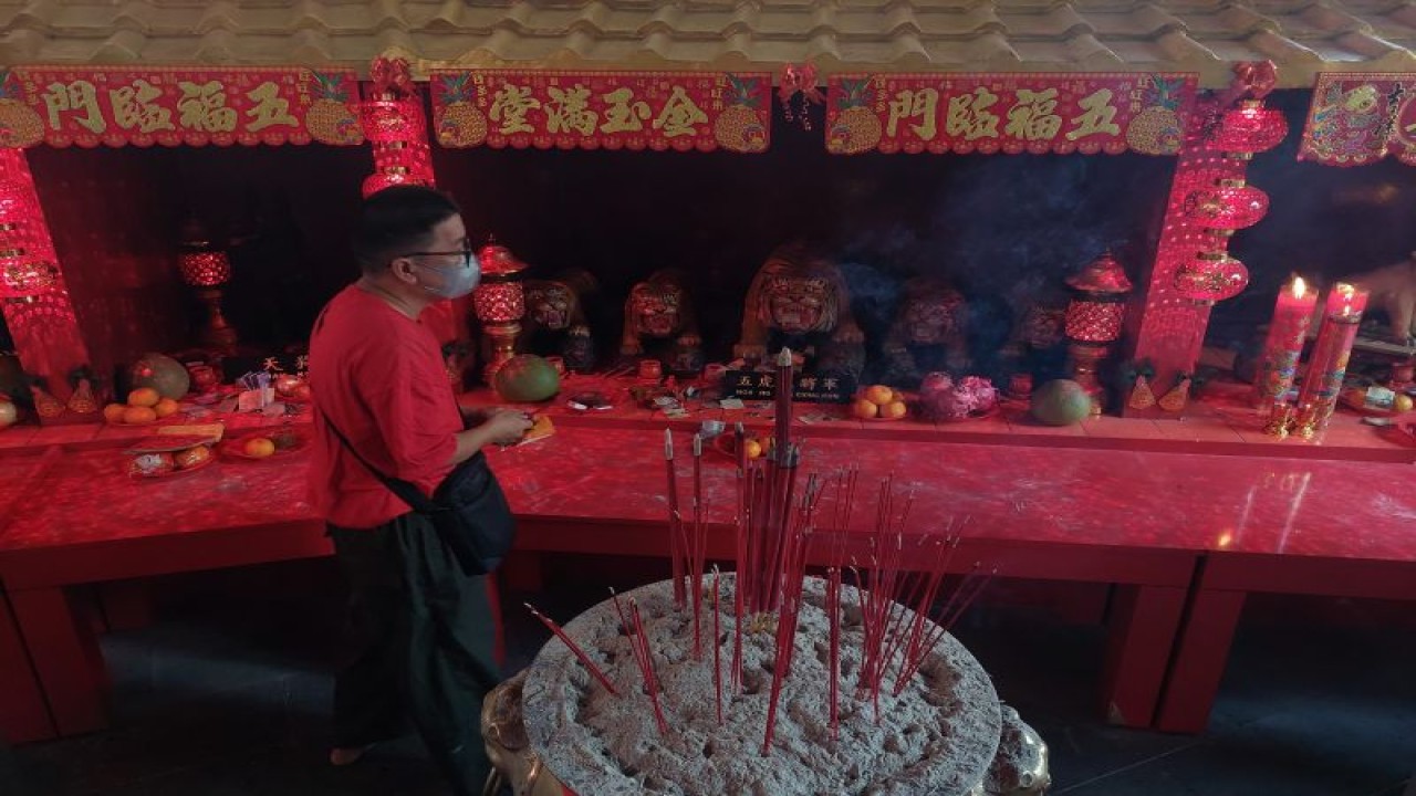 Perayaan Imlek di Vihara Dharma Bhakti. (Adimas Raditya)