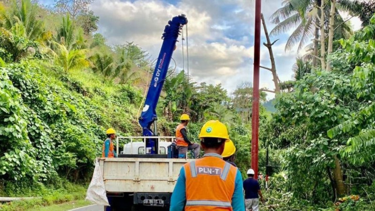 PLN siap jaga keandalan listrik, di Manado, Rabu (11/1/2023) .ANTARA/Nancy L Tigauw.