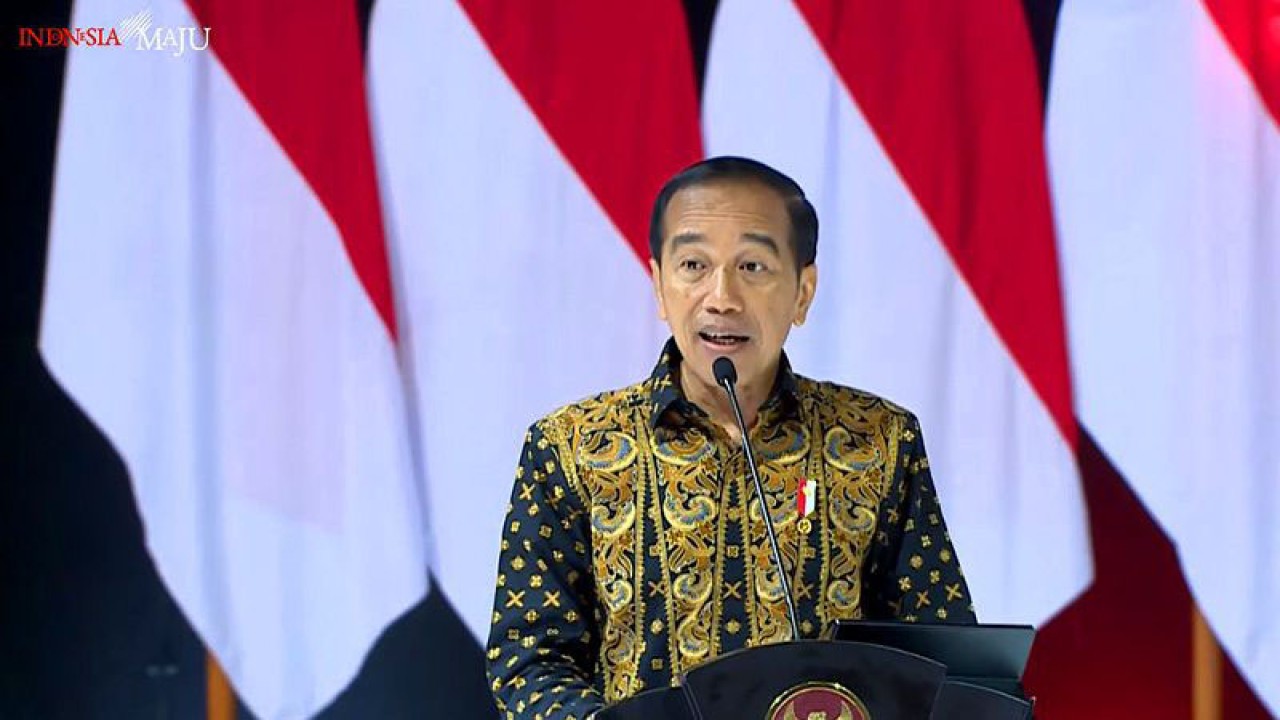 Tangkapan layar - Presiden Joko Widodo (Jokowi) berbicara dalam Rapat Koordinasi Nasional Kepala Daerah dan Forum Komunikasi Pimpinan Daerah Se-Indonesia Tahun 2023, di Sentul, Bogor, Jawa Barat, Selasa (17/1/2023). ANTARA/Desca Lidya Natalia/aa.